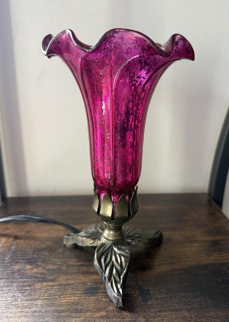 Magenta Hand Blown Mercury Glass Lily Fairy Accent 8” Lamp Made In India